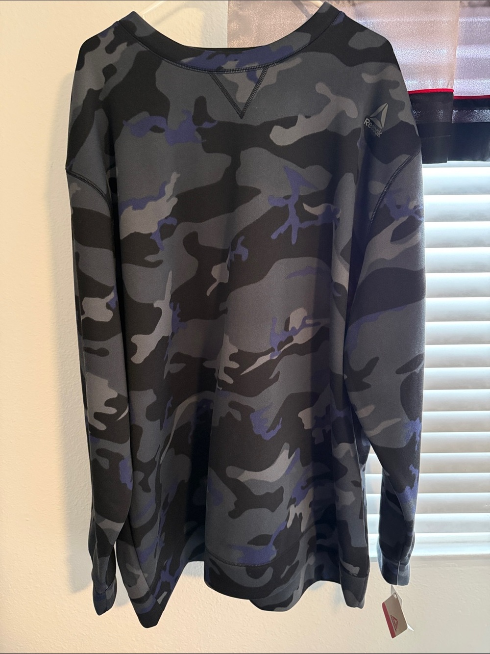 Reebok Grey & Navy Camo Pullover Sweatshirt